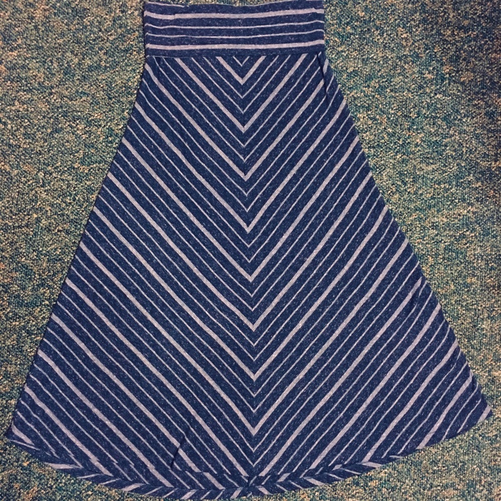 **SOLD**Navy Blue and grey maxi skirt